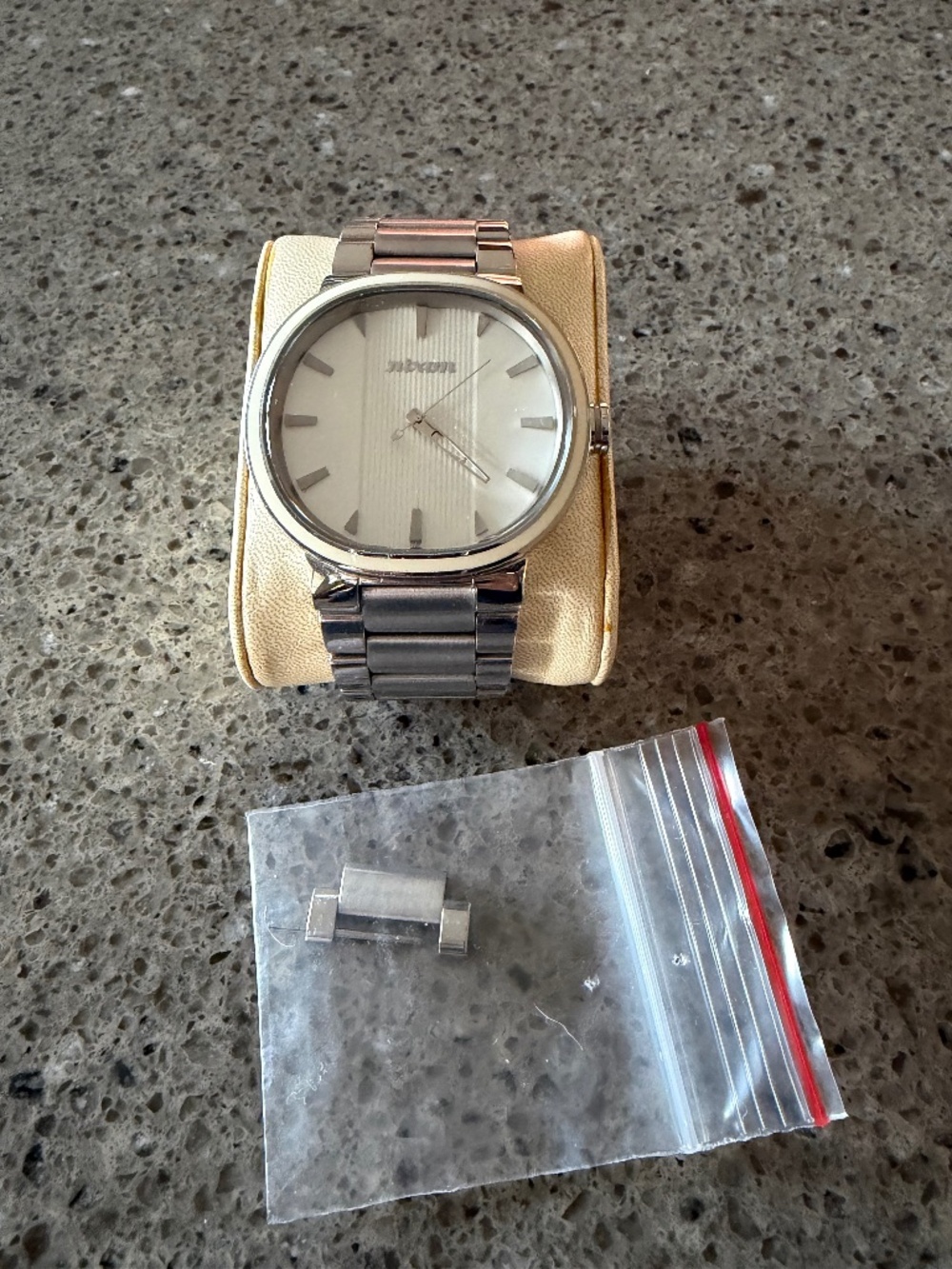 Nixon The Capital watch